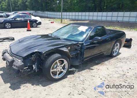 2002 Chevrolet Corvette z USA, uszkodzony, nr VIN 1G1YY32G725105771